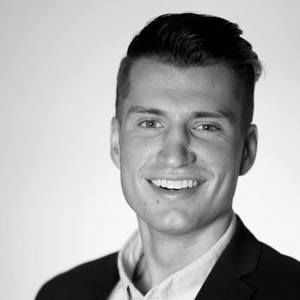 Meet your Posher, Logan